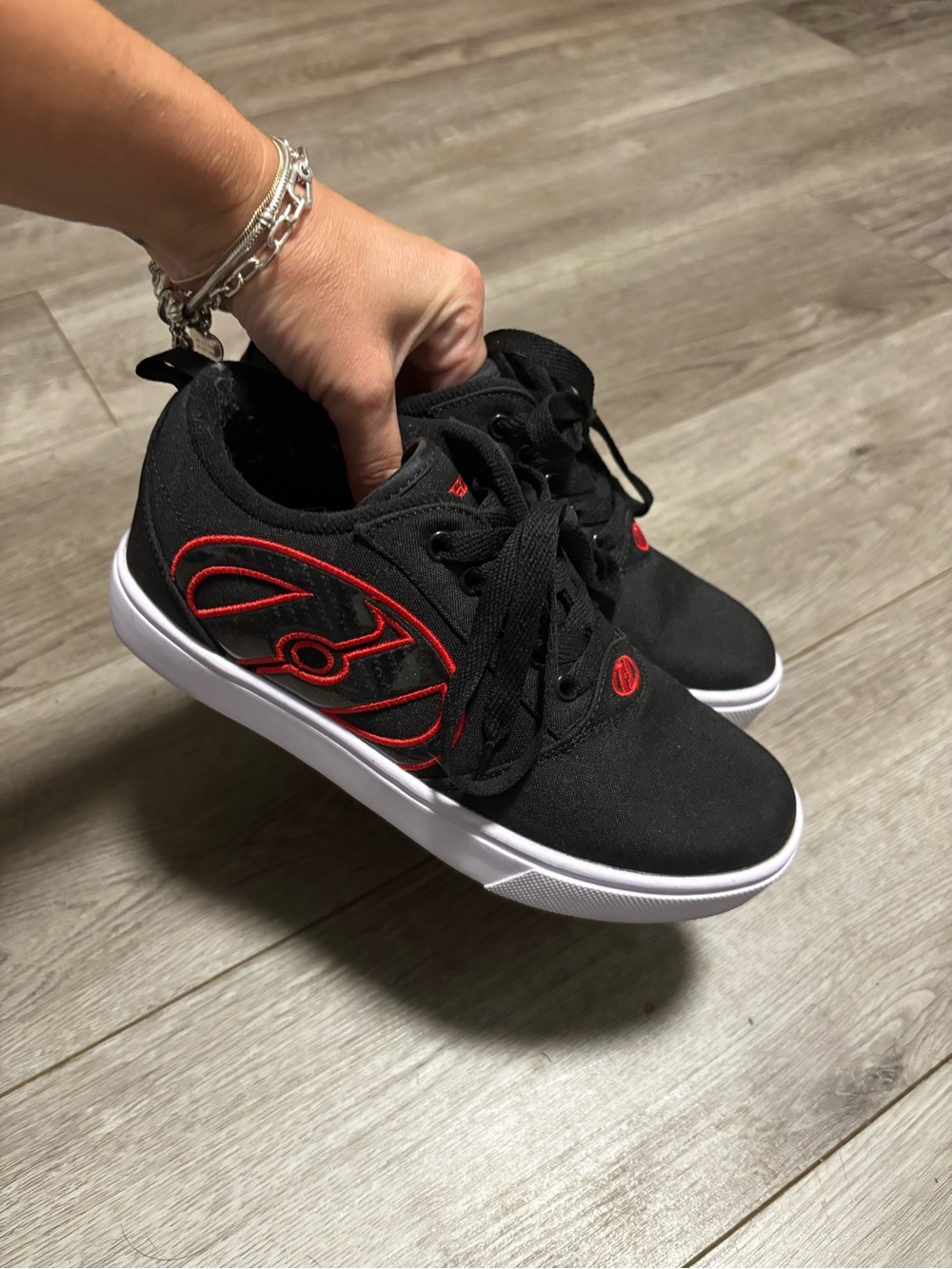 Heely shoes